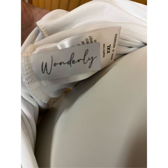 Wonderly one piece swim suit size xxl - Picture 3 of 4